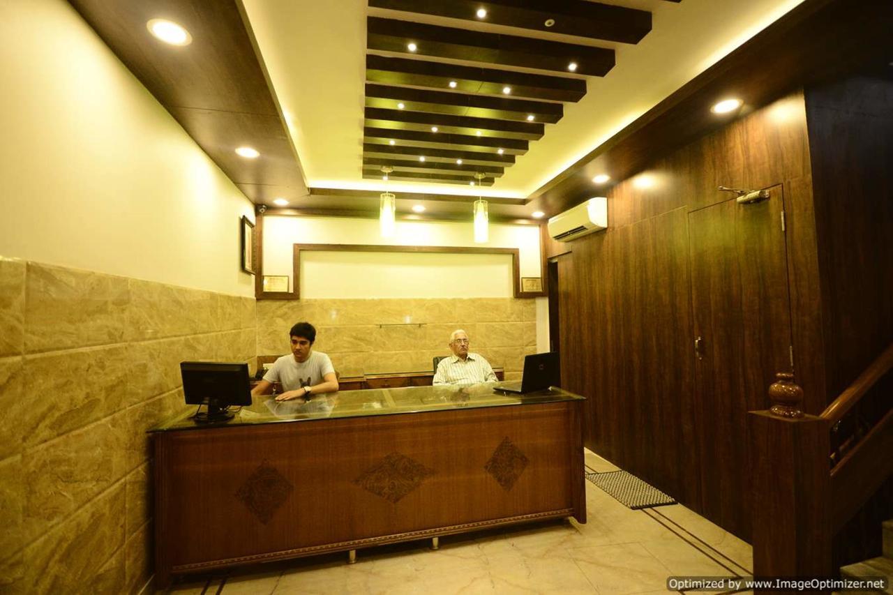 Hotel Mehra Inn Amritsar Esterno foto