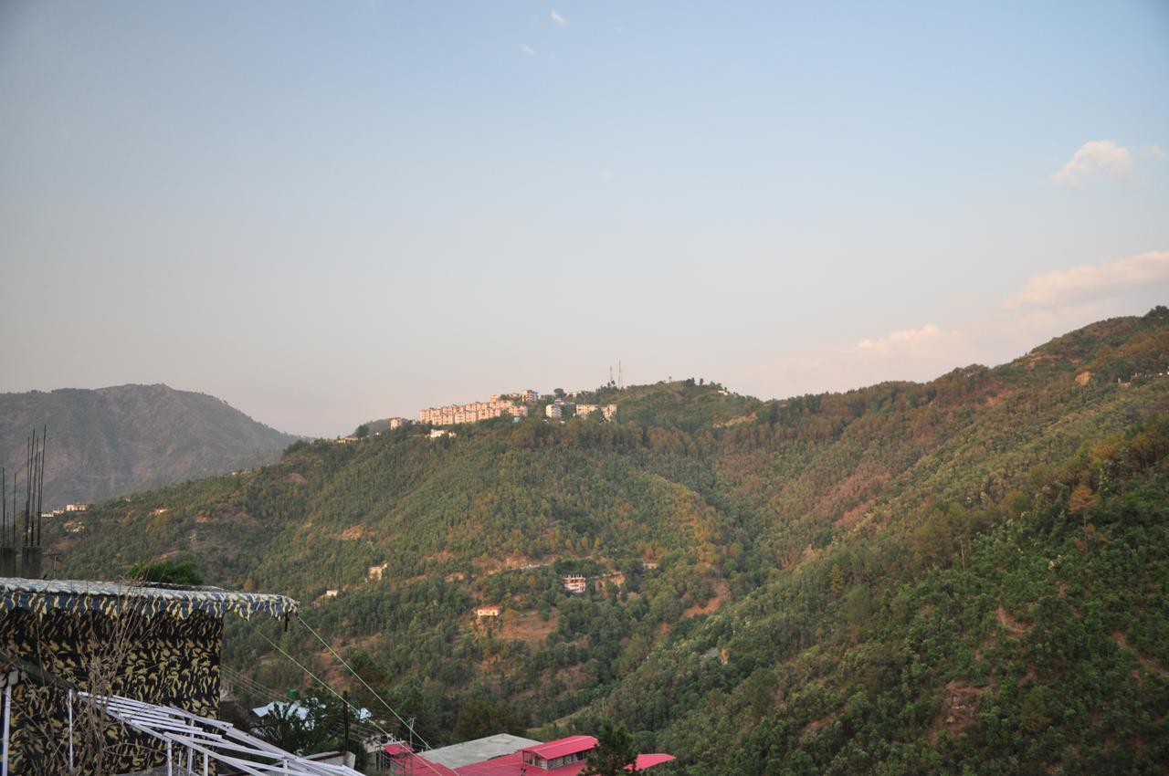 Hotel Mehra Inn Amritsar Esterno foto